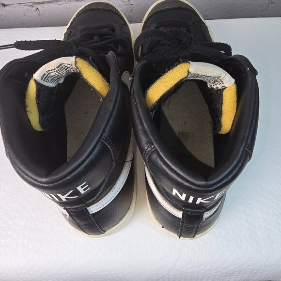 NIKE BLAZER MID 77 SUEDE AND LEATHER BLACK SNEAKERS SIZE 12 MENS - Picture 3 of 9